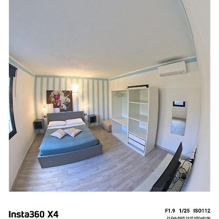 La Rosa App Apartment Ливорно Екстериор снимка