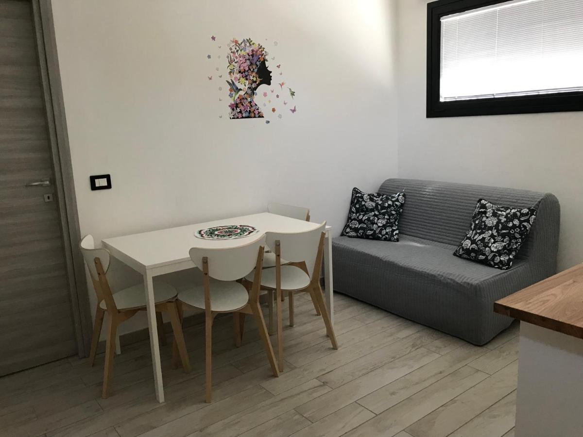 La Rosa App Apartment Ливорно Екстериор снимка